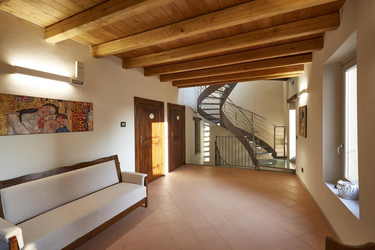 Palazzo Eleonora Bed & Breakfast Monasterolo del Castello Ngoại thất bức ảnh